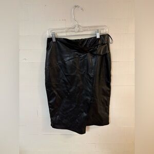 Kate Kasin Black Faux Leather Wrap Style Skirt Women’s Medium